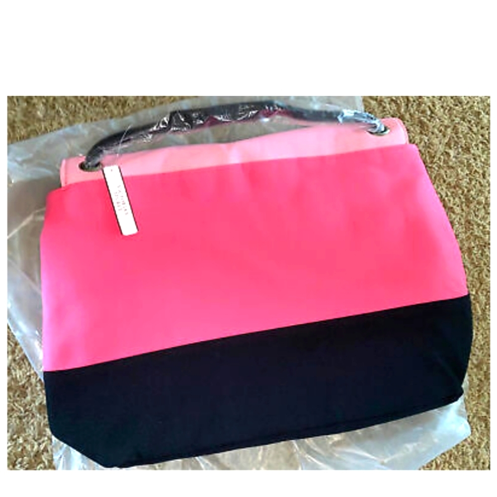 NWT Victoria's Secret Carry Along Cooler - Picture 5 of 6
